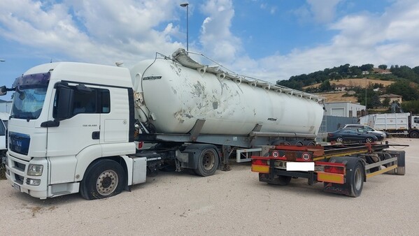 33#7305 Siloveicolo Mistrall in vendita - foto 1