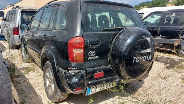 38#7305 Autovettura Toyota Rav in vendita - foto 3