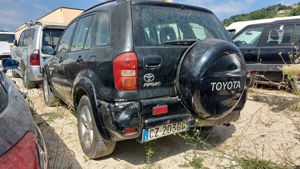 38#7305 Autovettura Toyota Rav in vendita - foto 4