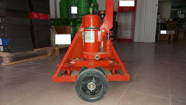 1#7314 Arredi per ufficio in vendita - foto 13