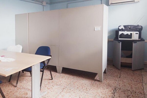 22#7327 Attrezzatura ed arredi ufficio in vendita - foto 3