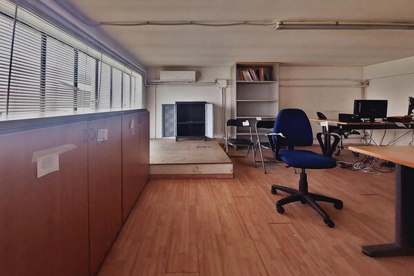 22#7327 Attrezzatura ed arredi ufficio in vendita - foto 12