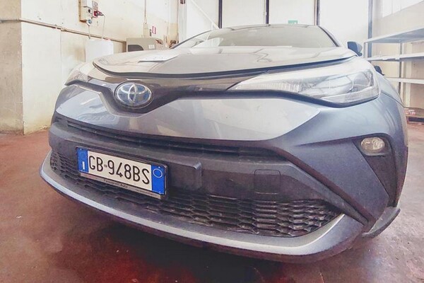 24#7327 Autovettura Toyota C-HR in vendita - foto 1