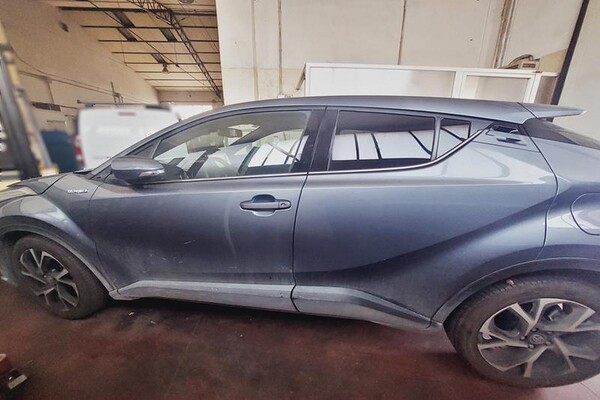 24#7327 Autovettura Toyota C-HR in vendita - foto 2