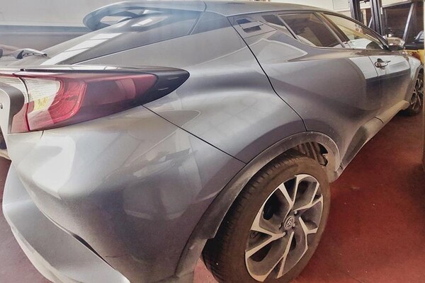 24#7327 Autovettura Toyota C-HR in vendita - foto 4