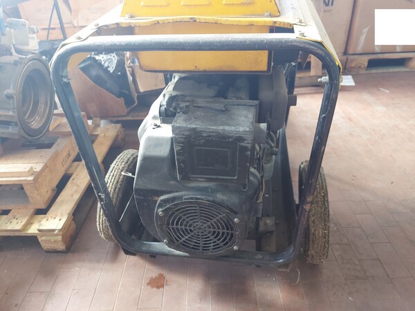 30#7333 Motosaldatrice Generators e blocco motore Lombardini in vendita - foto 4