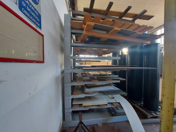 47#7333 Attrezzature e materiale da officina in vendita - foto 3