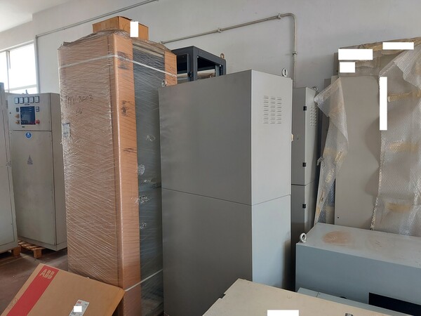 48#7333 Attrezzature e materiali da officina elettrica in vendita - foto 2