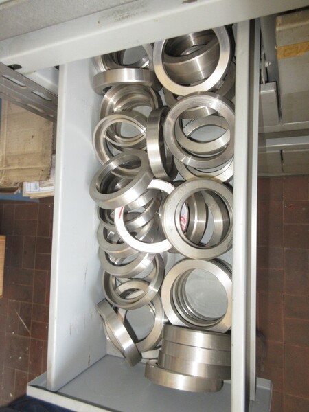 49#7333 Attrezzature e materiali da officina elettrica in vendita - foto 13