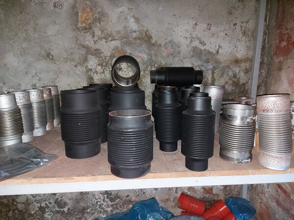 8#7333 Ricambi meccanici ed elettrici in vendita - foto 32