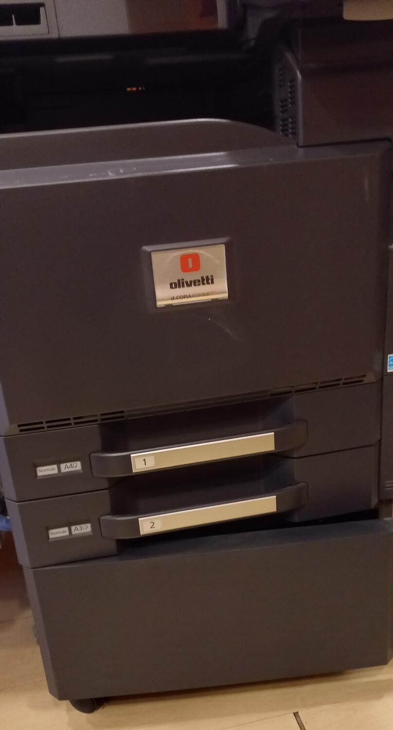 Lot Olivetti black and white copiers