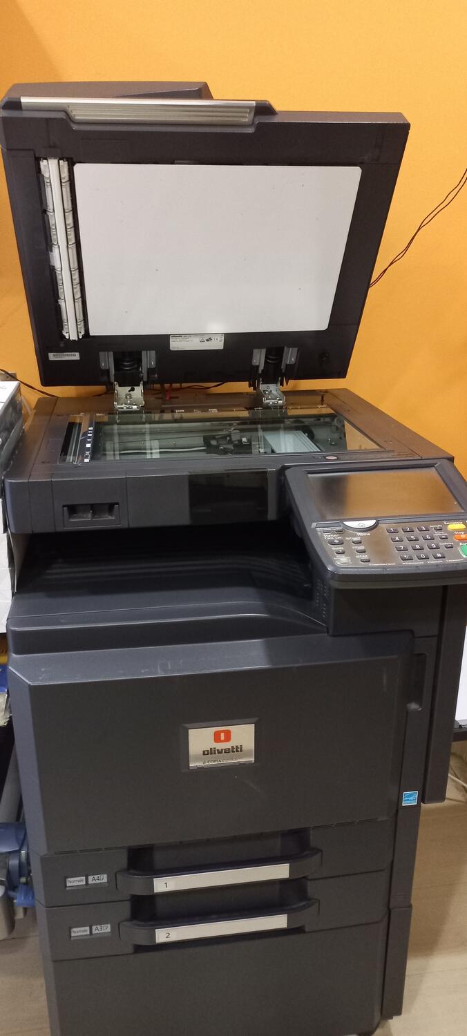 Lot Olivetti black and white copiers