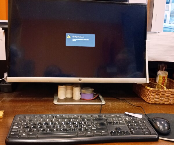 8#7334 Computer in vendita - foto 2