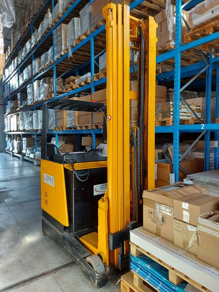 34#7341 Carrello elevatore elettrico in vendita - foto 2