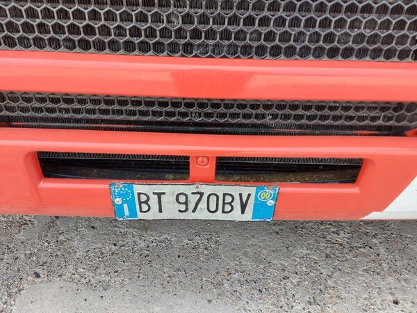 25#7342 Trattore stradale Scania CVR124 in vendita - foto 2