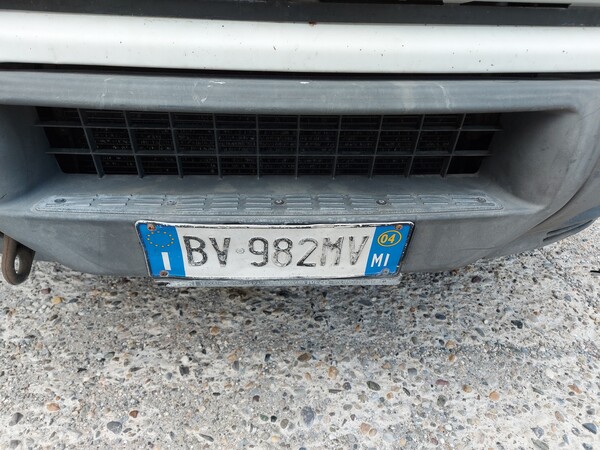 27#7342 Autocarro Iveco Daily 35C15A in vendita - foto 2