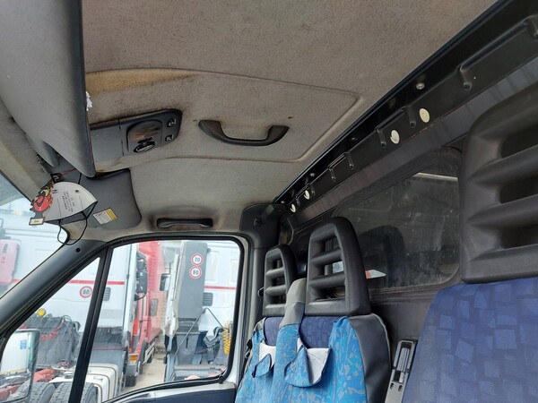 27#7342 Autocarro Iveco Daily 35C15A in vendita - foto 10