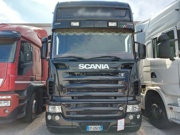 Autocarri in vendita