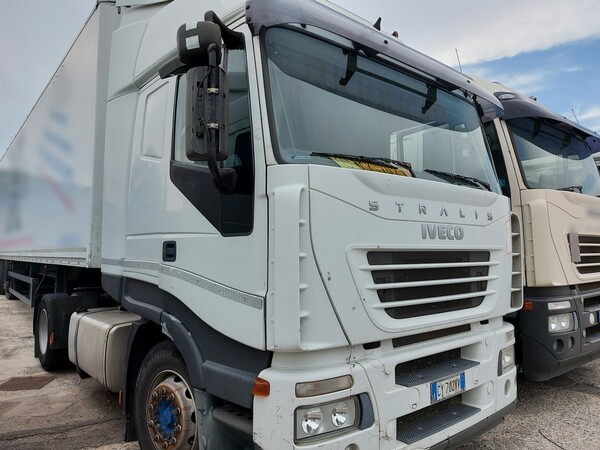 39#7342 Trattore stradale Iveco Stralis 440E43T in vendita - foto 4
