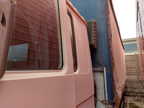 71#7342 Autocarro Volvo FL614 4X2 in vendita - foto 3