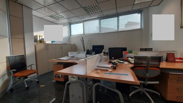 1#7345 Arredi ed attezzatura da ufficio in vendita - foto 7
