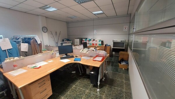 2#7345 Arredi ed attezzatura da ufficio in vendita - foto 7