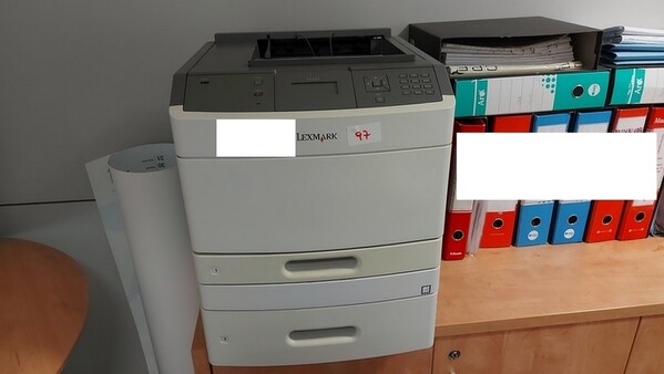 2#7345 Arredi ed attezzatura da ufficio in vendita - foto 8