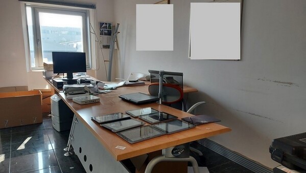 2#7345 Arredi ed attezzatura da ufficio in vendita - foto 11