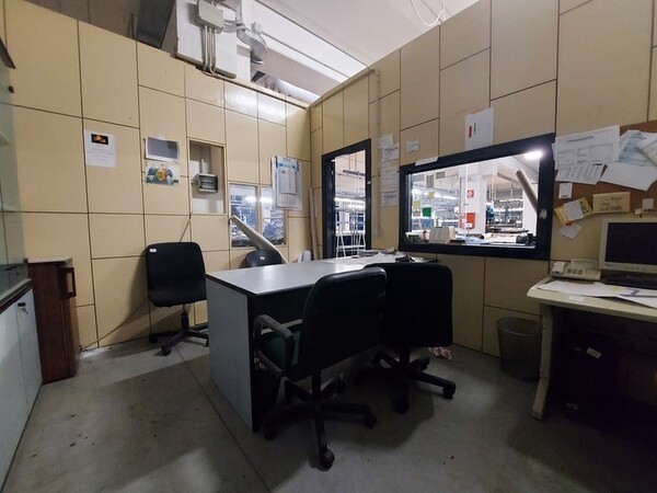 7#7345 Arredi ed attezzatura da ufficio in vendita - foto 6