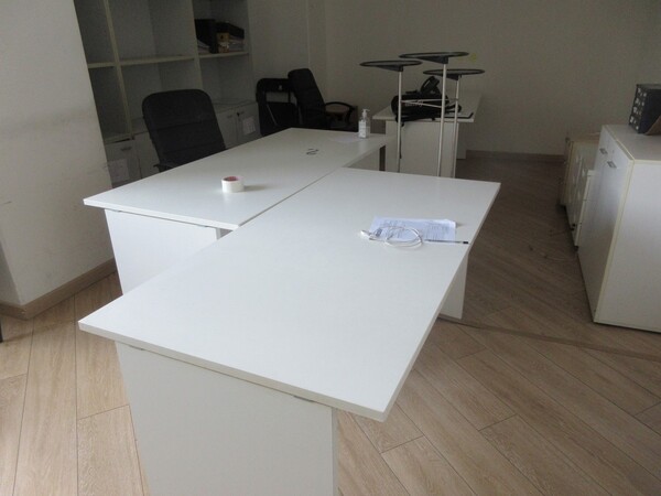1#7349 Arredamento da ufficio in vendita - foto 12