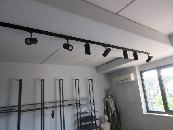 1#7349 Arredamento da ufficio in vendita - foto 42