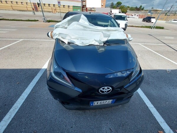 1#7350 Autovettura Toyota Aygo in vendita - foto 4