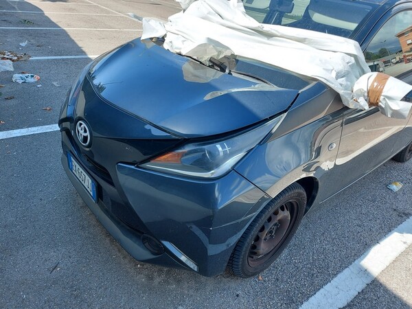 1#7350 Autovettura Toyota Aygo in vendita - foto 6
