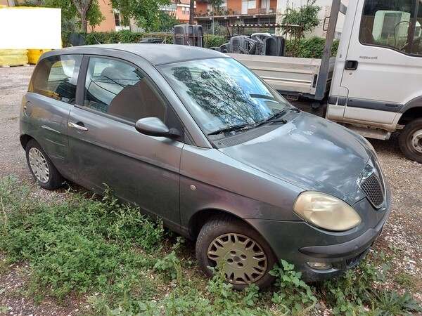 2#7350 Autovettura Lancia Ypsilon in vendita - foto 1