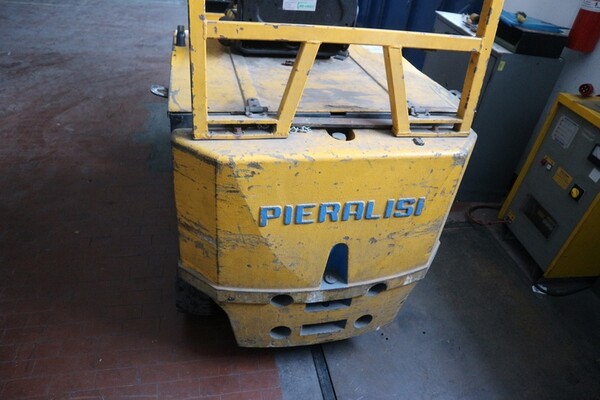 1#7352 Carrello elevatore Pieralisi P2000 in vendita - foto 4