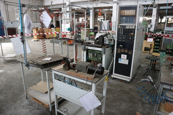 6#73520 Semilavorati ed attrezzatura per Dymastarter in vendita - foto 19