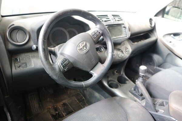 5#73560 Autovettura Toyota Rav4 in vendita - foto 12