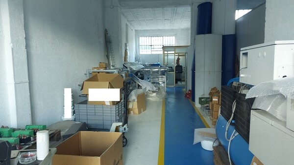 2#7363 Attrezzature officina e arredi da ufficio in vendita - foto 2