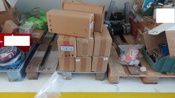 2#7363 Attrezzature officina e arredi da ufficio in vendita - foto 45