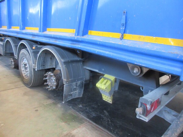 1#7379 Autocarro Iveco Stralis e semirimorchio Gervasi in vendita - foto 72