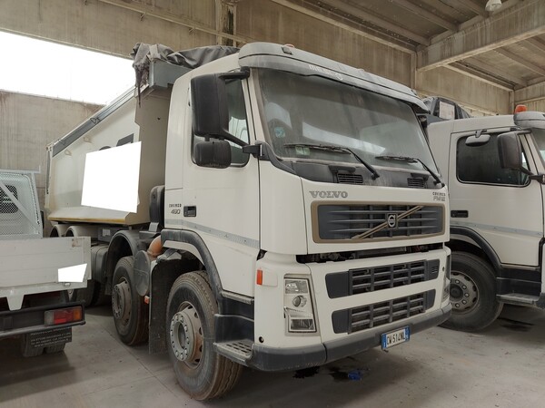 17#7383 Autocarro Volvo Truck in vendita - foto 2