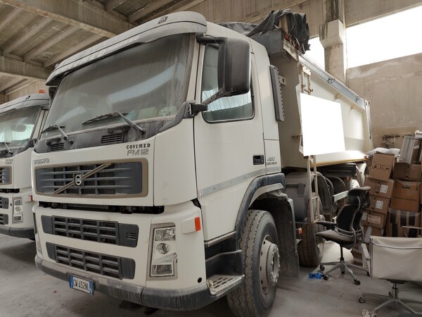 18#7383 Autocarro Volvo Truck in vendita - foto 2