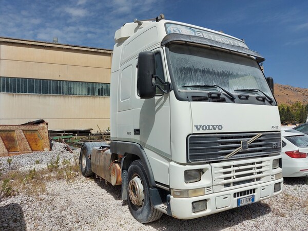 Autocarri in vendita