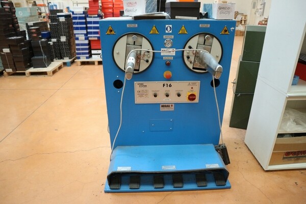 1#7389 Attrezzatura ed accessori per calzaturificio in vendita - foto 17