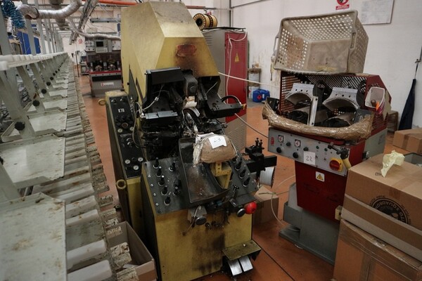 1#7389 Attrezzatura ed accessori per calzaturificio in vendita - foto 36