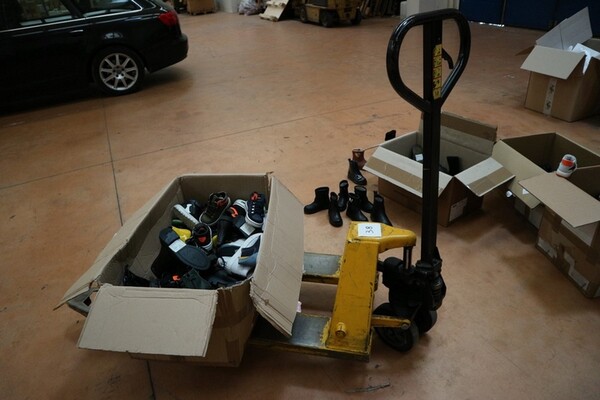 1#7389 Attrezzatura ed accessori per calzaturificio in vendita - foto 58