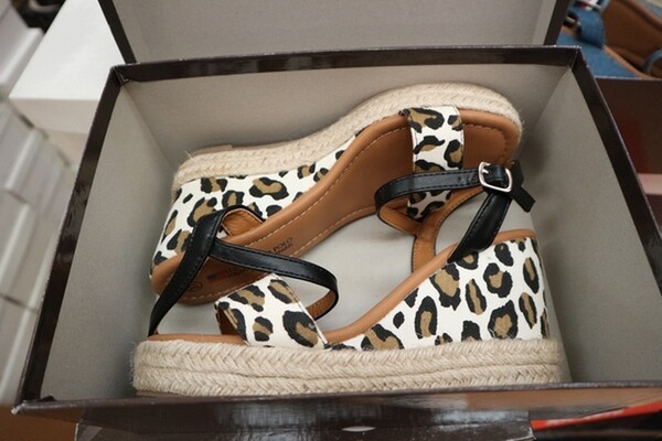 1#7389 Attrezzatura ed accessori per calzaturificio in vendita - foto 73