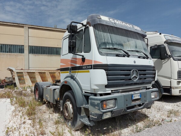 9#7391 Trattore stradale Mercedes Benz in vendita - foto 2