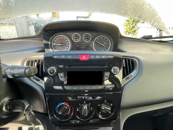 2#7393 Autovettura Lancia Ypsion in vendita - foto 8