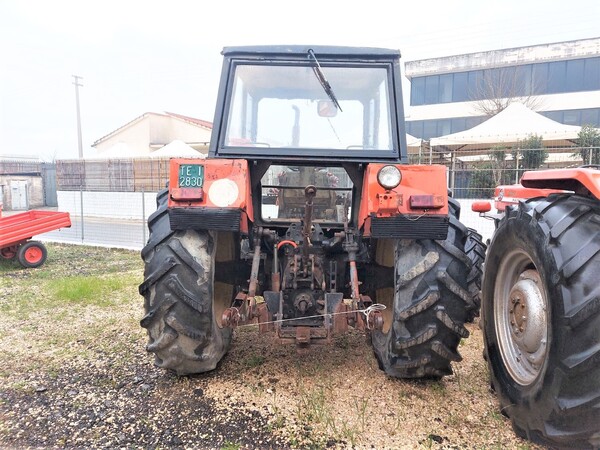 96#7395 Trattore agricolo Con cabina Ursus in vendita - foto 2